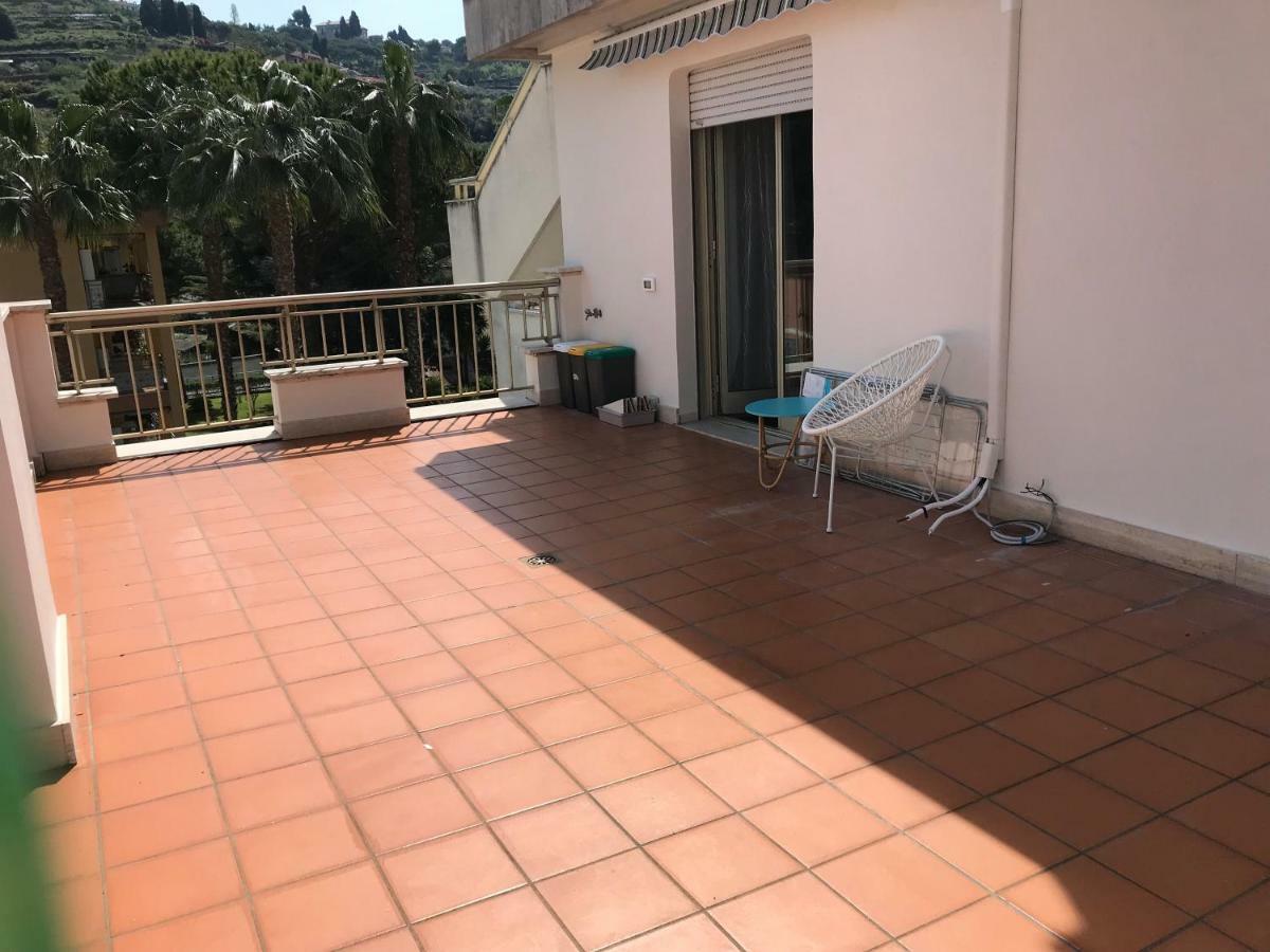Il Giglio Leilighet Bordighera Eksteriør bilde